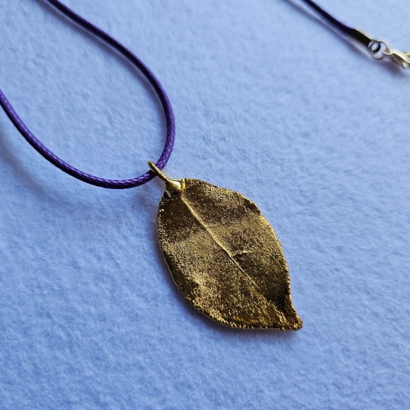 Pendant Necklace Golden Leaf Real Genuine Leaf Metal Gold Platet 24K - Picture 3 of 5